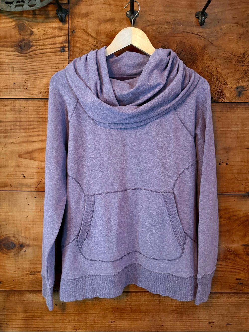 LLBean Cozy Pullover Cowl Neck Sweatshirt - Heather Lavender - Size Large - EUC